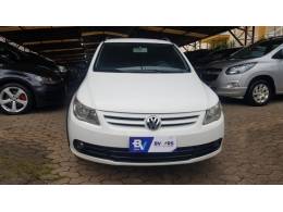 VOLKSWAGEN - SAVEIRO - 2010/2011 - Branca - R$ 42.900,00