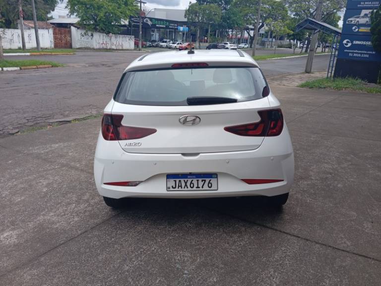 HYUNDAI - HB20 - 2021/2022 - Branca - R$ 63.900,00