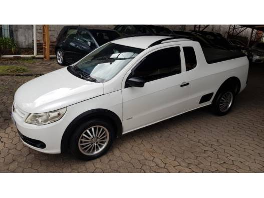 VOLKSWAGEN - SAVEIRO - 2010/2011 - Branca - R$ 42.900,00