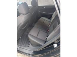 HYUNDAI - I30 - 2011/2012 - Preta - R$ 45.900,00