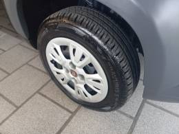 FIAT - UNO - 2012/2013 - Preta - R$ 34.900,00