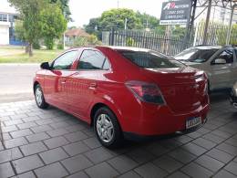 CHEVROLET - PRISMA - 2013/2014 - Vermelha - R$ 45.900,00