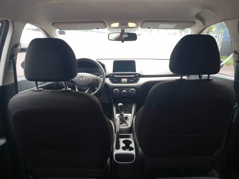 HYUNDAI - HB20 - 2021/2022 - Branca - R$ 63.900,00
