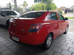 CHEVROLET - PRISMA - 2013/2014 - Vermelha - R$ 45.900,00