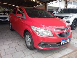 CHEVROLET - PRISMA - 2013/2014 - Vermelha - R$ 45.900,00