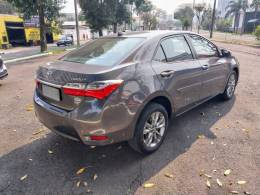 TOYOTA - COROLLA - 2018/2019 - Cinza - R$ 109.900,00