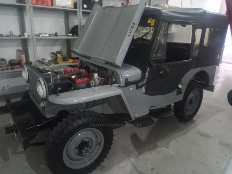JEEP - CJ 5 - 1951/1951 - Cinza - R$ 85.000,00