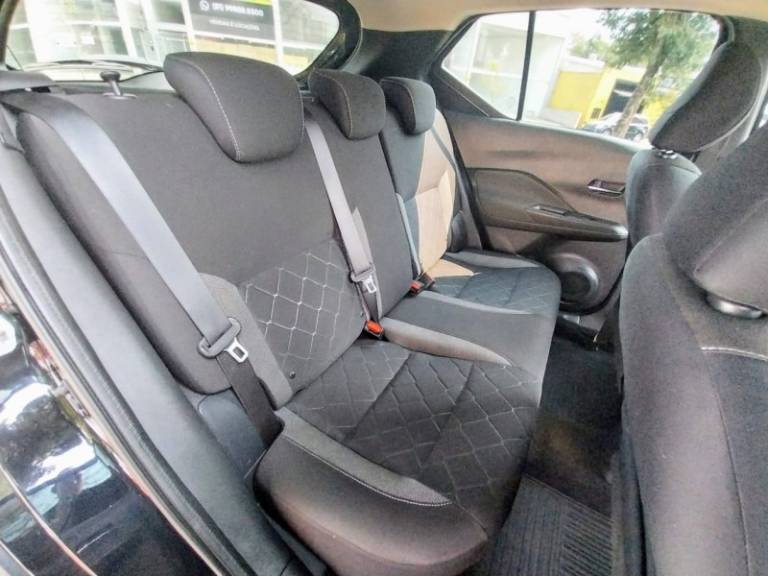 NISSAN - KICKS - 2018/2019 - Preta - R$ 83.900,00