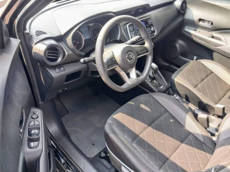 NISSAN - KICKS - 2018/2019 - Preta - R$ 83.900,00