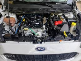 FORD - KA - 2014/2015 - Branca - R$ 45.900,00
