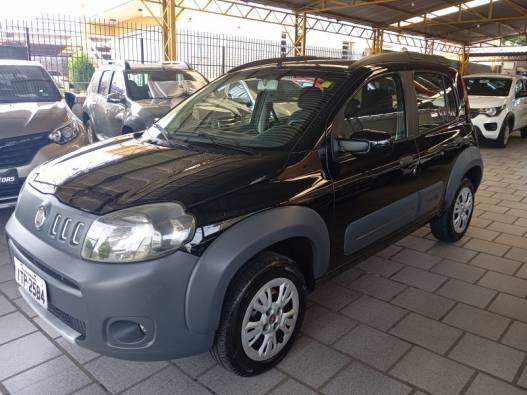 FIAT - UNO - 2012/2013 - Preta - R$ 34.900,00