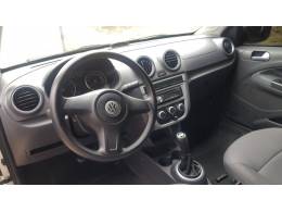 VOLKSWAGEN - SAVEIRO - 2010/2011 - Branca - R$ 42.900,00